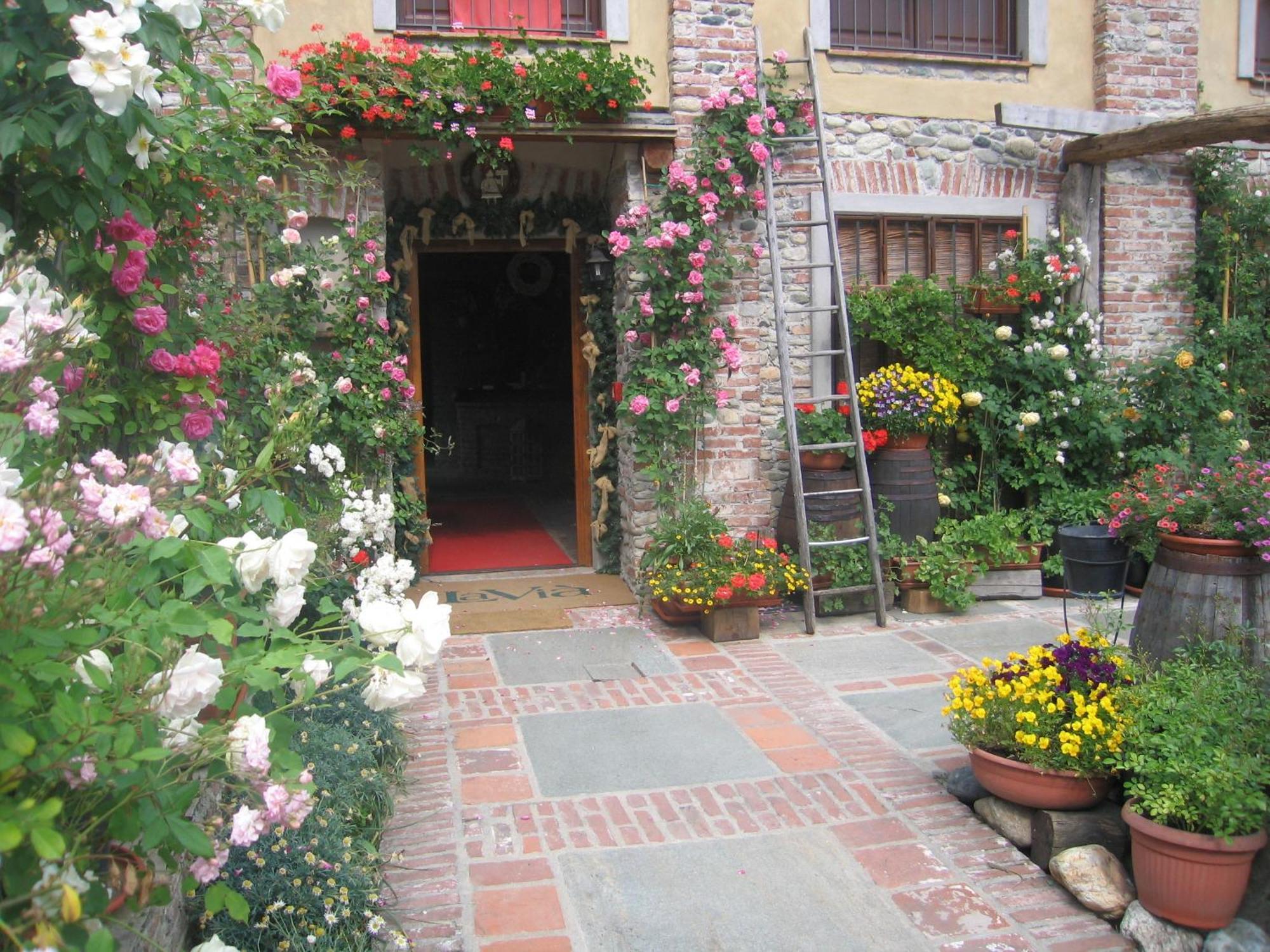Bed and Breakfast La Via' Cavour Exterior foto