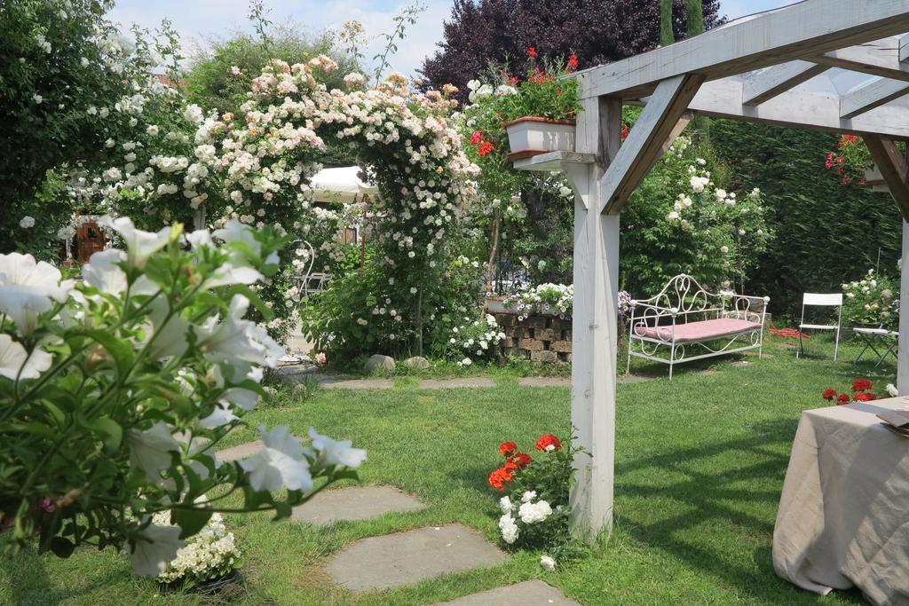 Bed and Breakfast La Via' Cavour Exterior foto