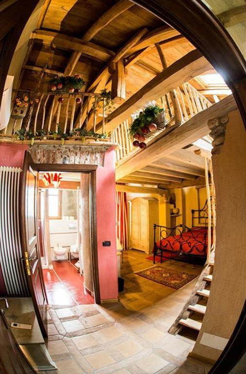 Bed and Breakfast La Via' Cavour Exterior foto